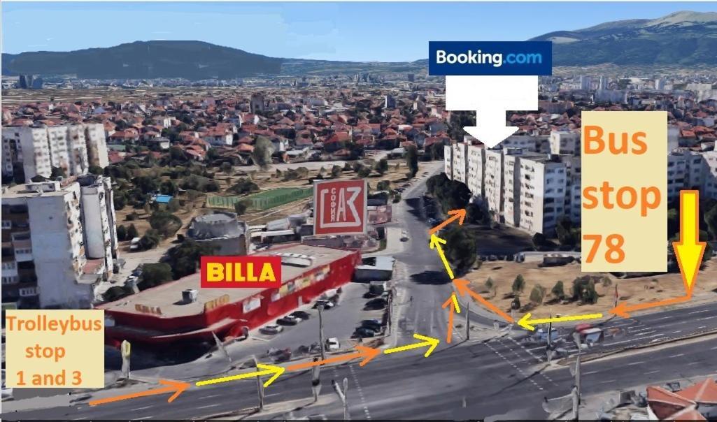 Gazde/Camere de închiriat Tulips - For Overnight Travelers, Close To The Airport, Parking *